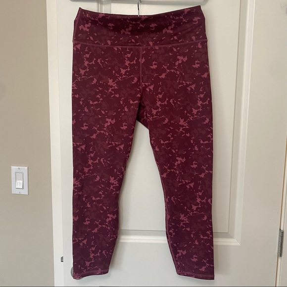 Fabletics Powerhold 7/8 Legging - Picture 2 of 3